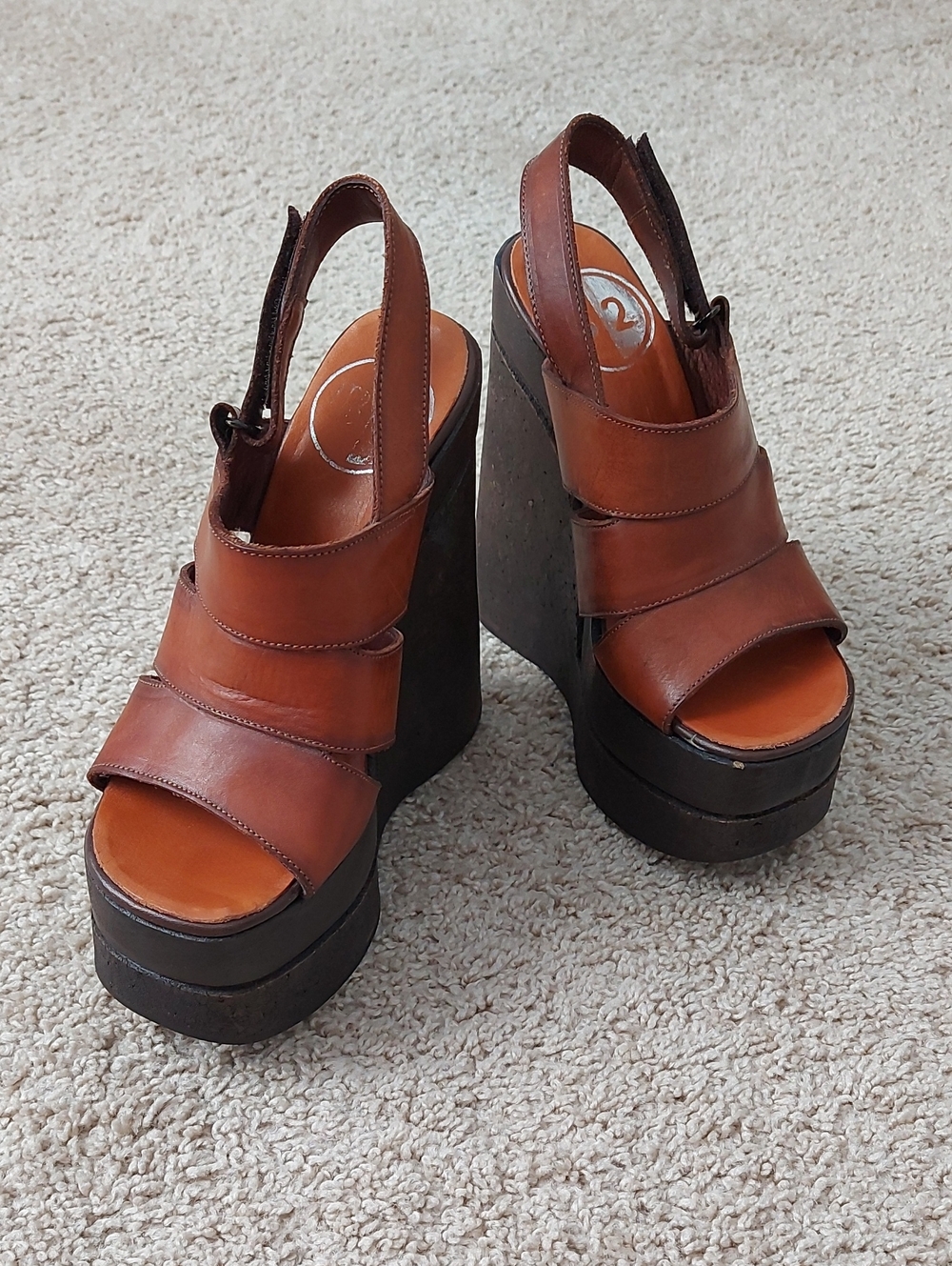B2 Brown Leather Chunky Platform Wedge Slingback Sandals Size 6
